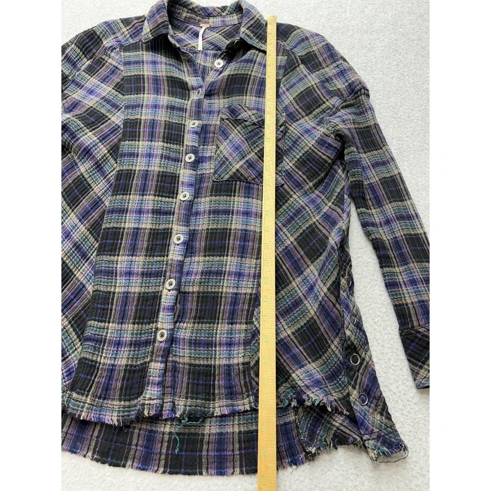 Free People Shirt Womens XS Purple Plaid Button Front Frayed Hem Tunic‎ Top